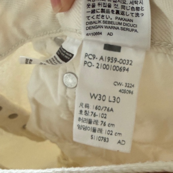 Levi's Women's White Straight Leg Jeans 501 90s - Picture 5 of 6